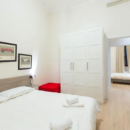 Apartament Keys Of Italy / Valpetrosa 10 - Touch Of Elegance Mediolan